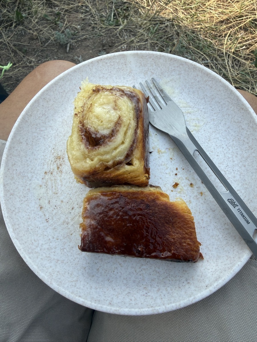 cinnamon-roll3.jpeg Cinnamon roll3.